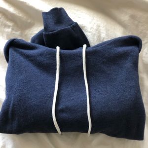 Forever 21 small navy blue cropped hoodie